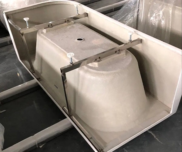 Acrylic Sanitary Ware Is a Pre-Accelerated, Thixotropic, Fast-Curing Styrene Unsaturated Polyester Resin